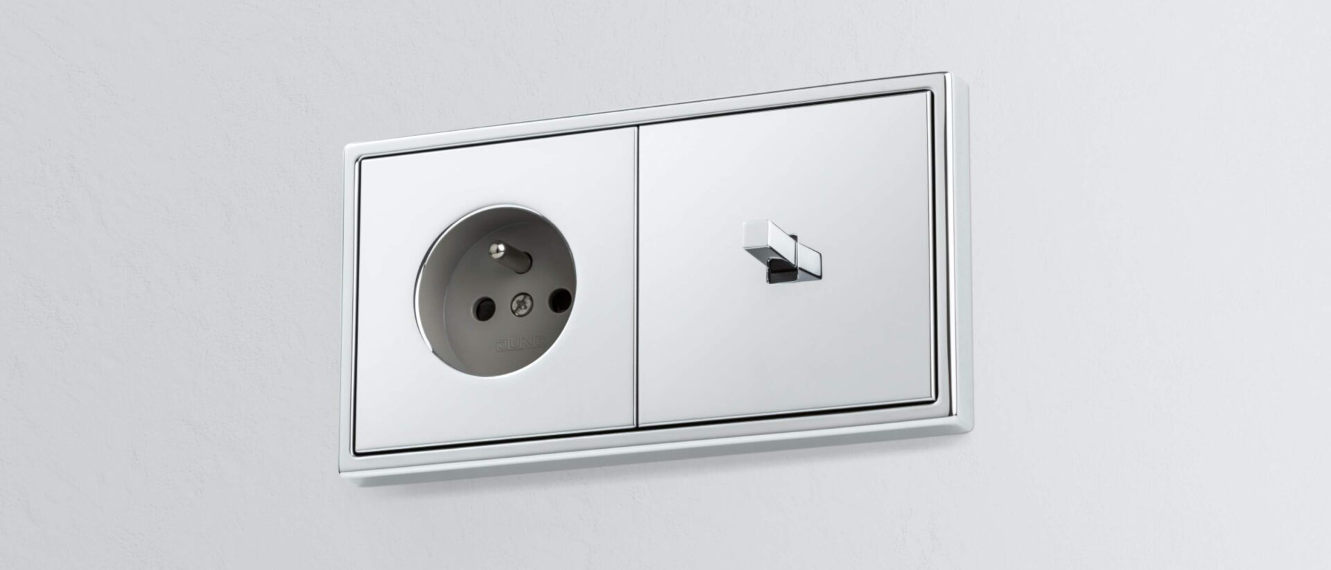 -06 Text-Bild-Kombination Typo links oben 219@2x