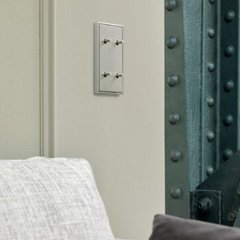 JUNG_AMBI-PH_LS1912_CM-1750-44164_RGB